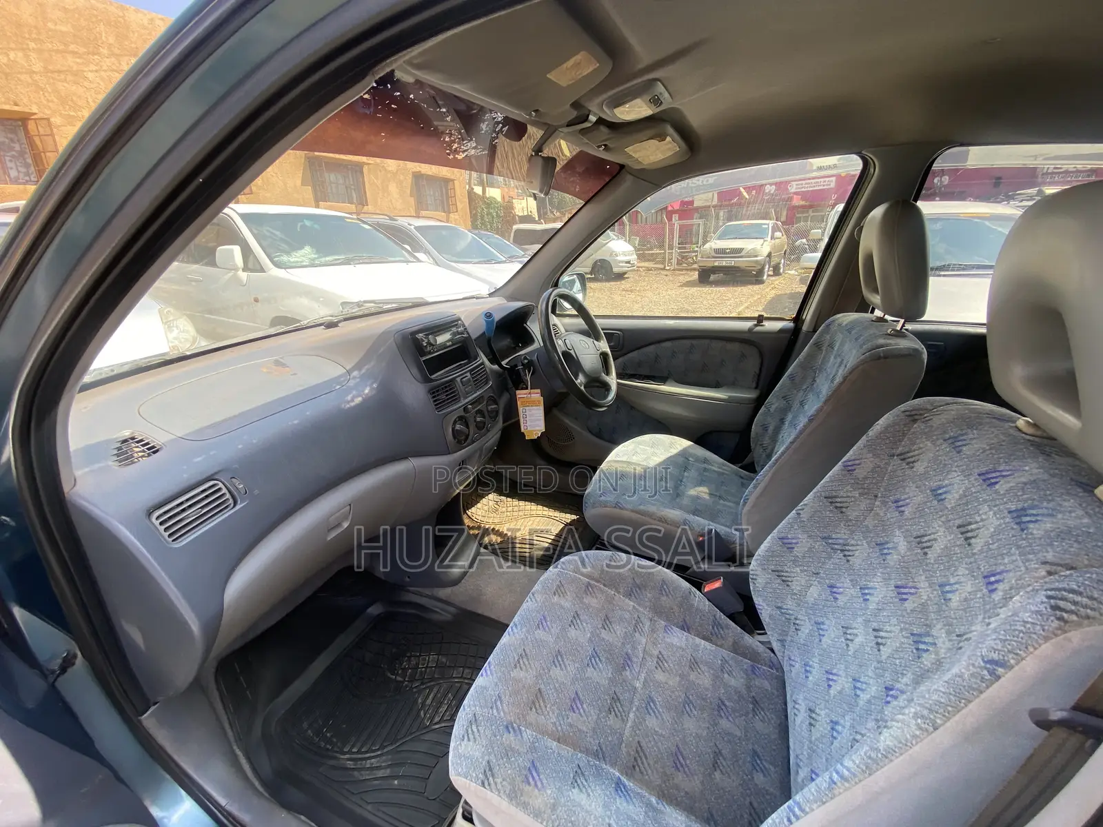 Toyota Raum 2010 Blue
