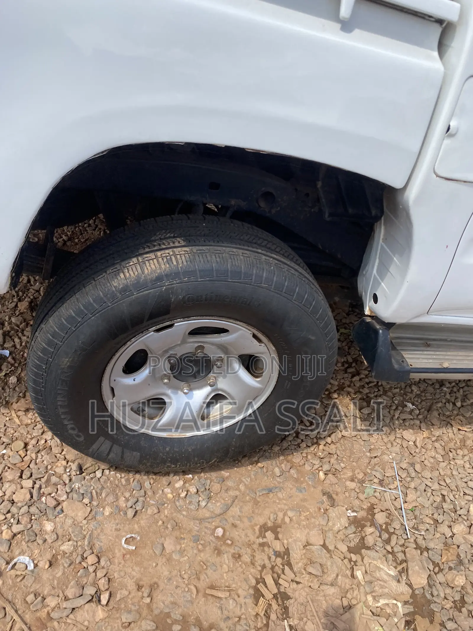 Toyota Hilux 2009 White