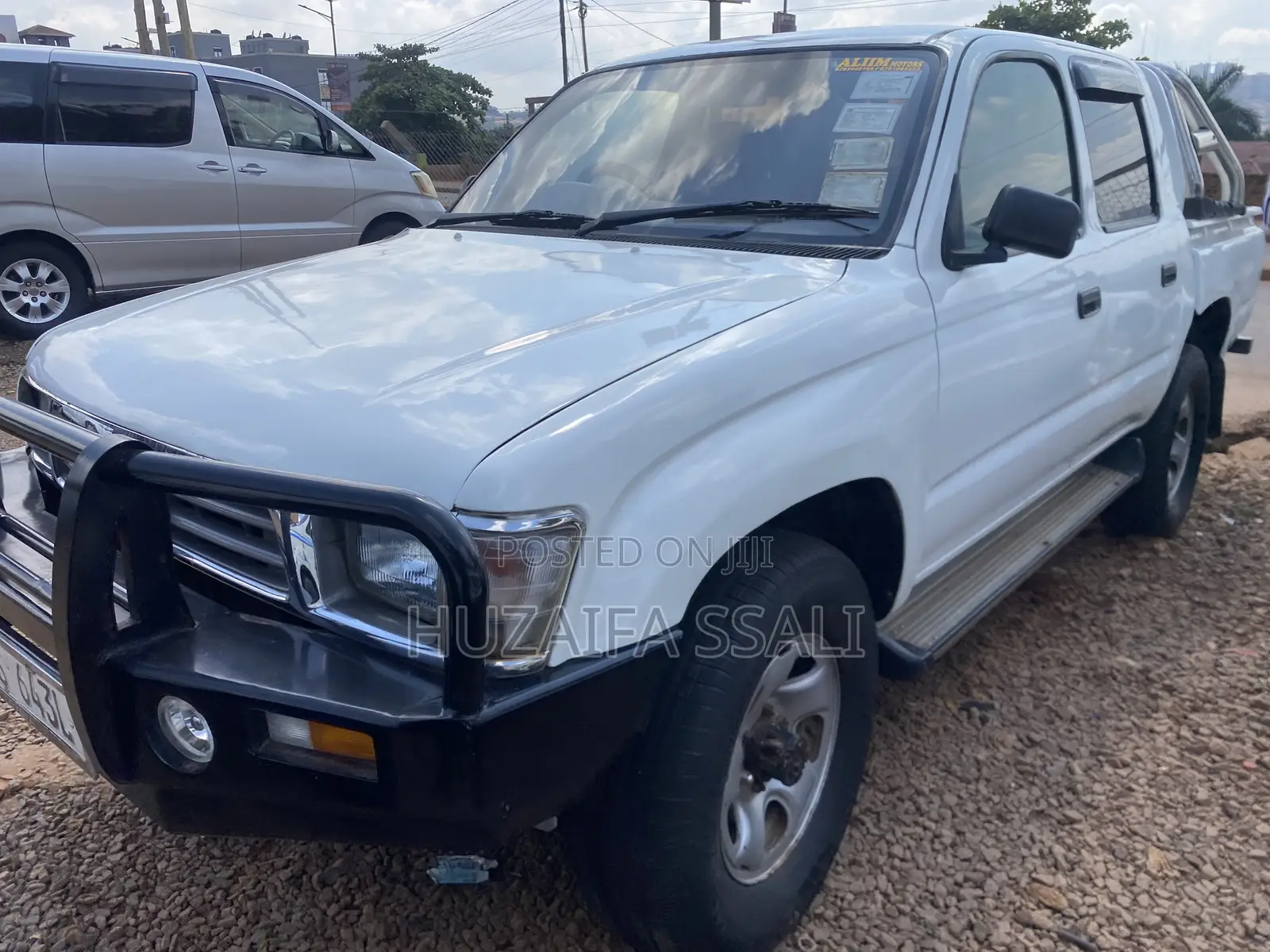 Toyota Hilux 2009 White