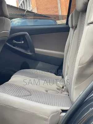 Toyota Vanguard 2008 Gray