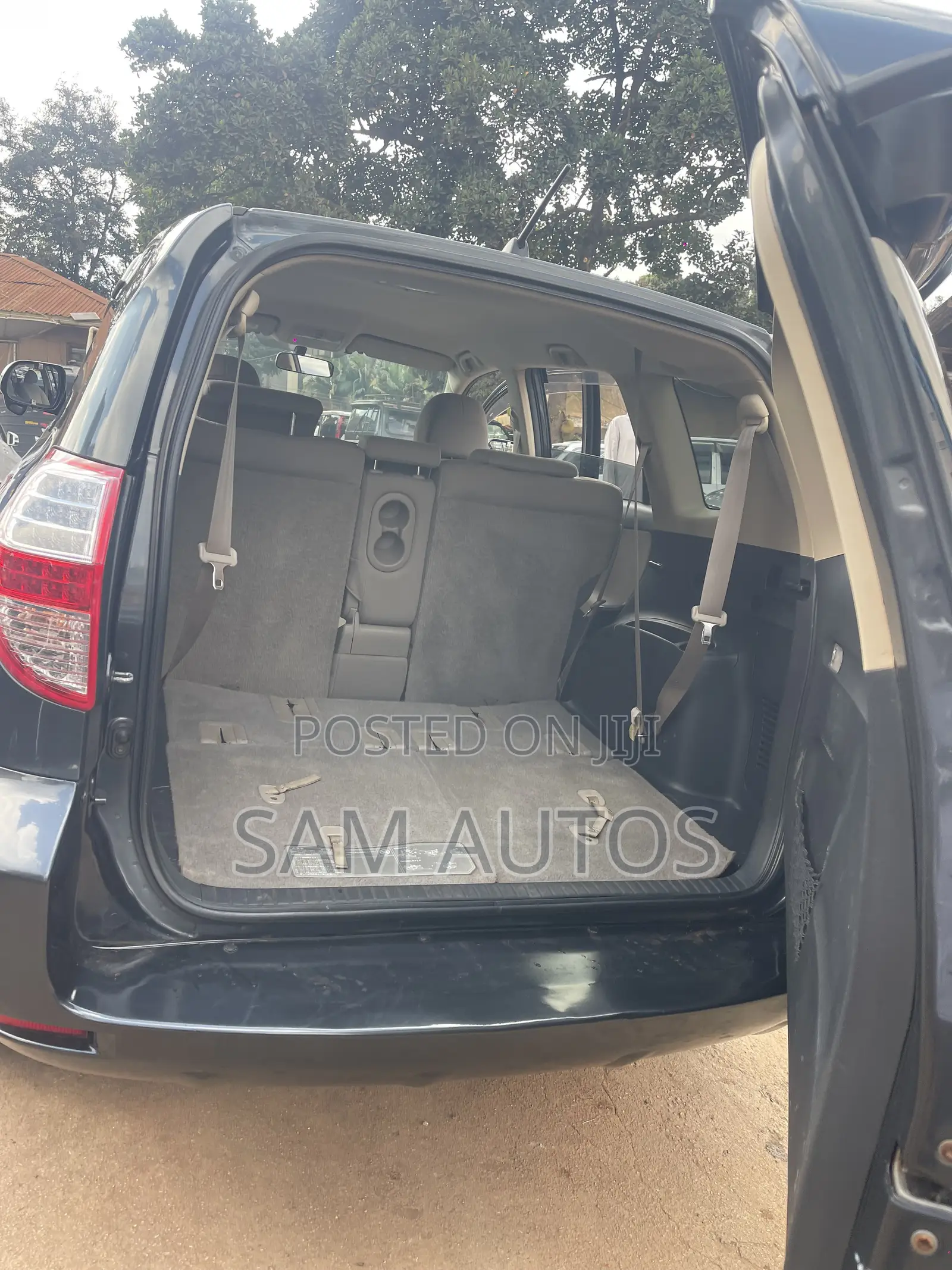 Toyota Vanguard 2008 Gray