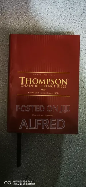 Thompson Chain Reference Bible