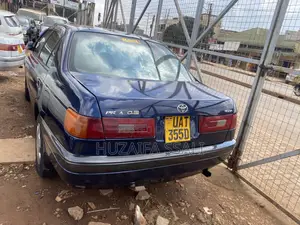 Toyota Premio 2010 Blue