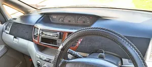 Toyota Noah 2004 Gray