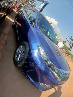 Toyota Harrier 2016 Blue