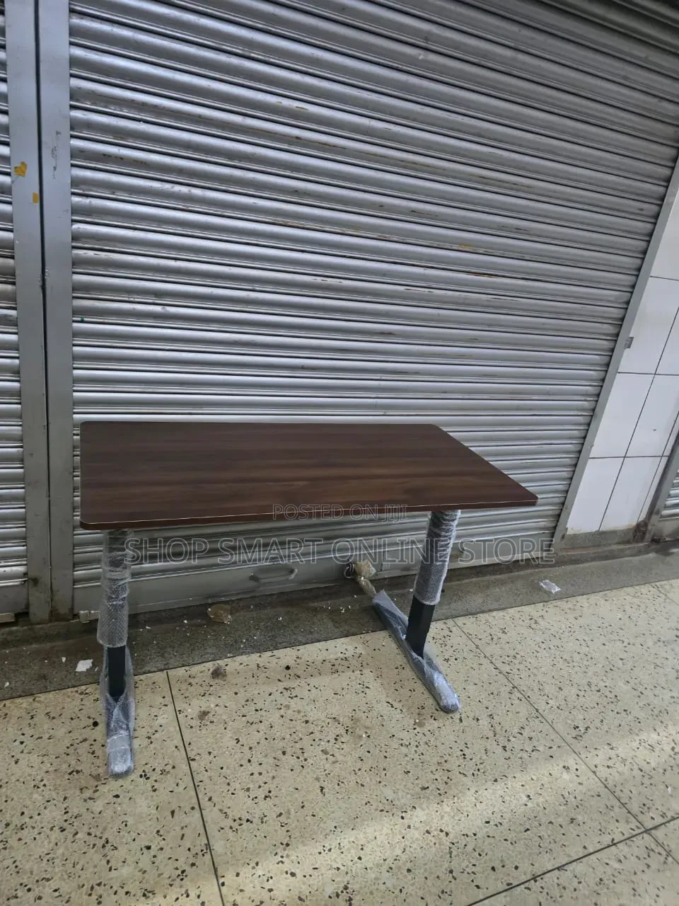 Manual Adjustable Table for Laptop/Computer/Branding