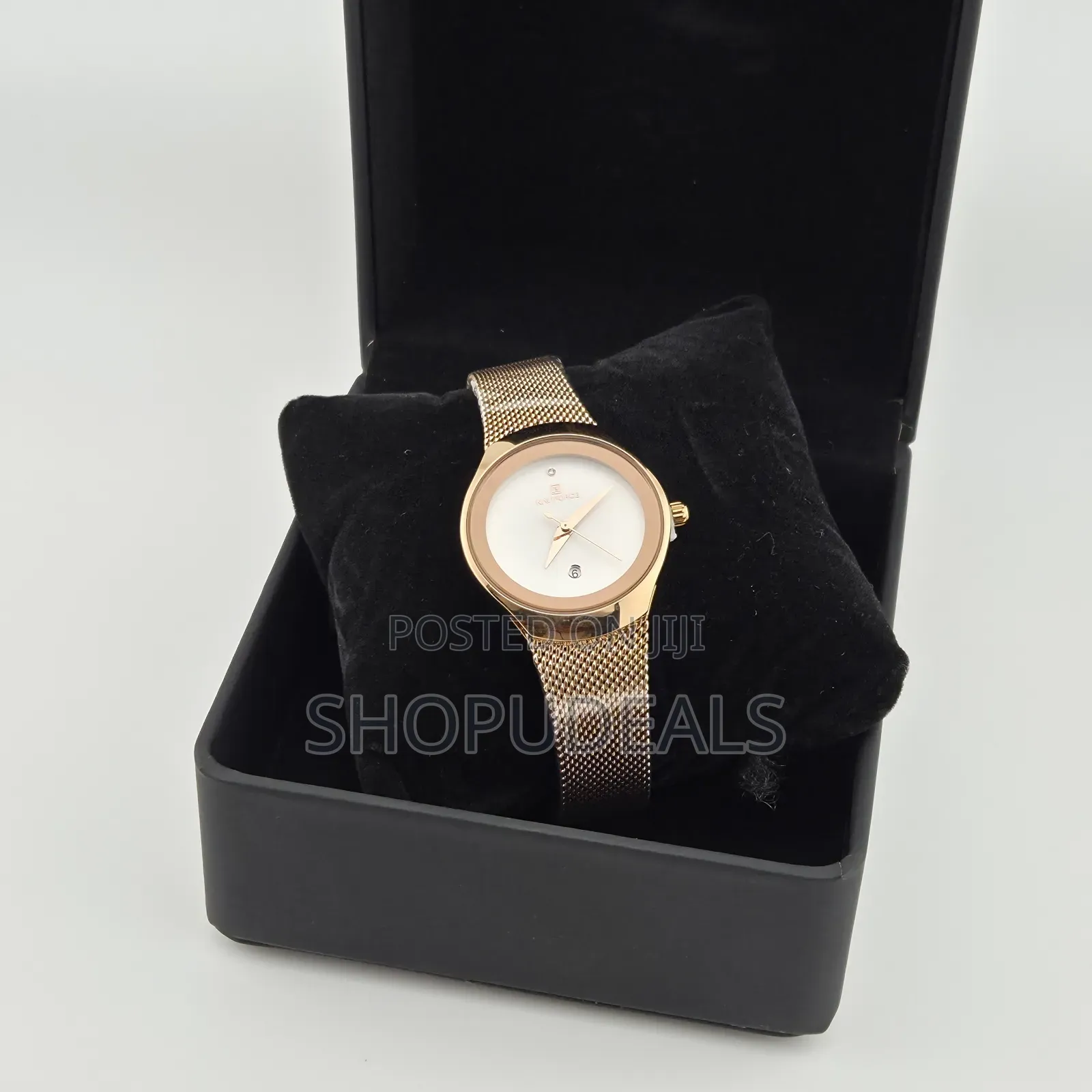 Naviforce Ladies Stylish Classic Watch