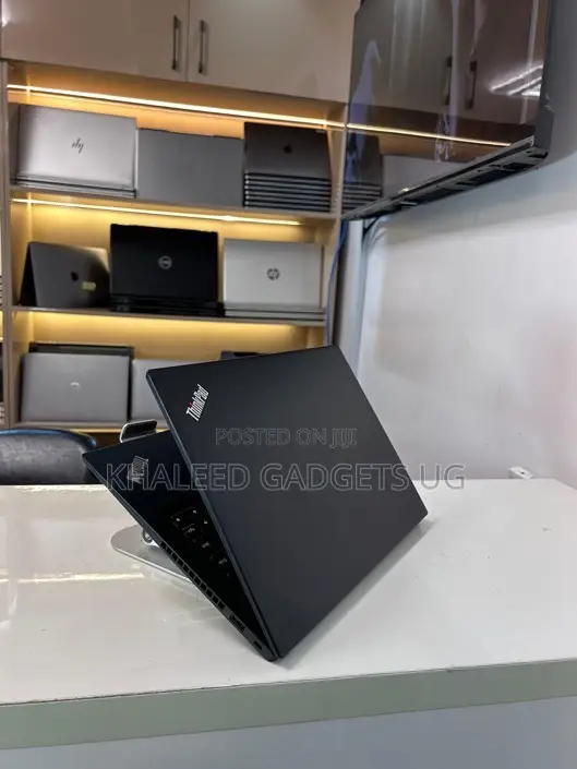 Laptop Lenovo ThinkPad T490s 8GB Intel Core i7 SSD 256GB