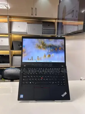 Laptop Lenovo ThinkPad T490s 8GB Intel Core i7 SSD 256GB