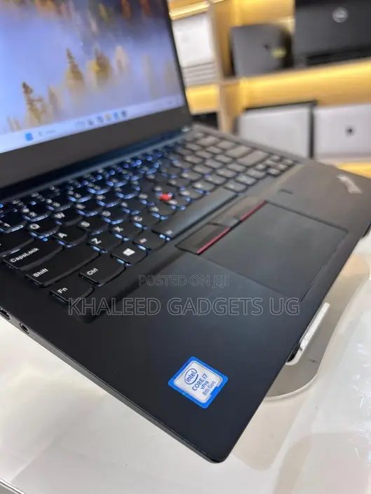 Laptop Lenovo ThinkPad T490s 8GB Intel Core i7 SSD 256GB