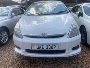 Toyota Wish 2014 Silver