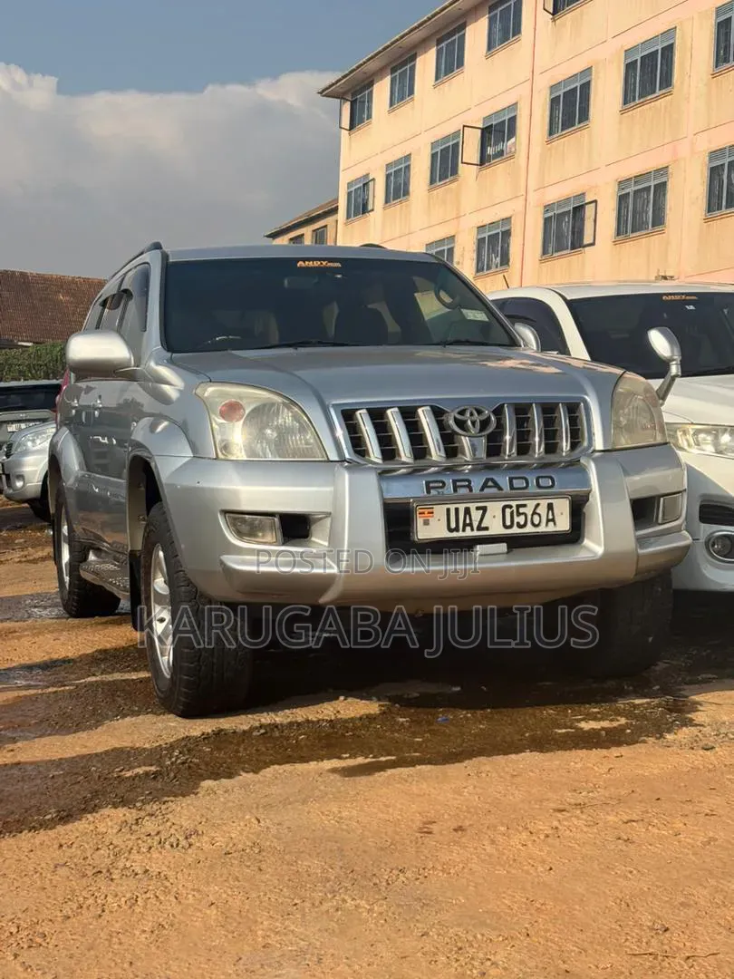 Toyota Land Cruiser Prado 2007 Silver