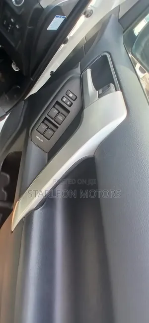Toyota Land Cruiser Prado 2020 White