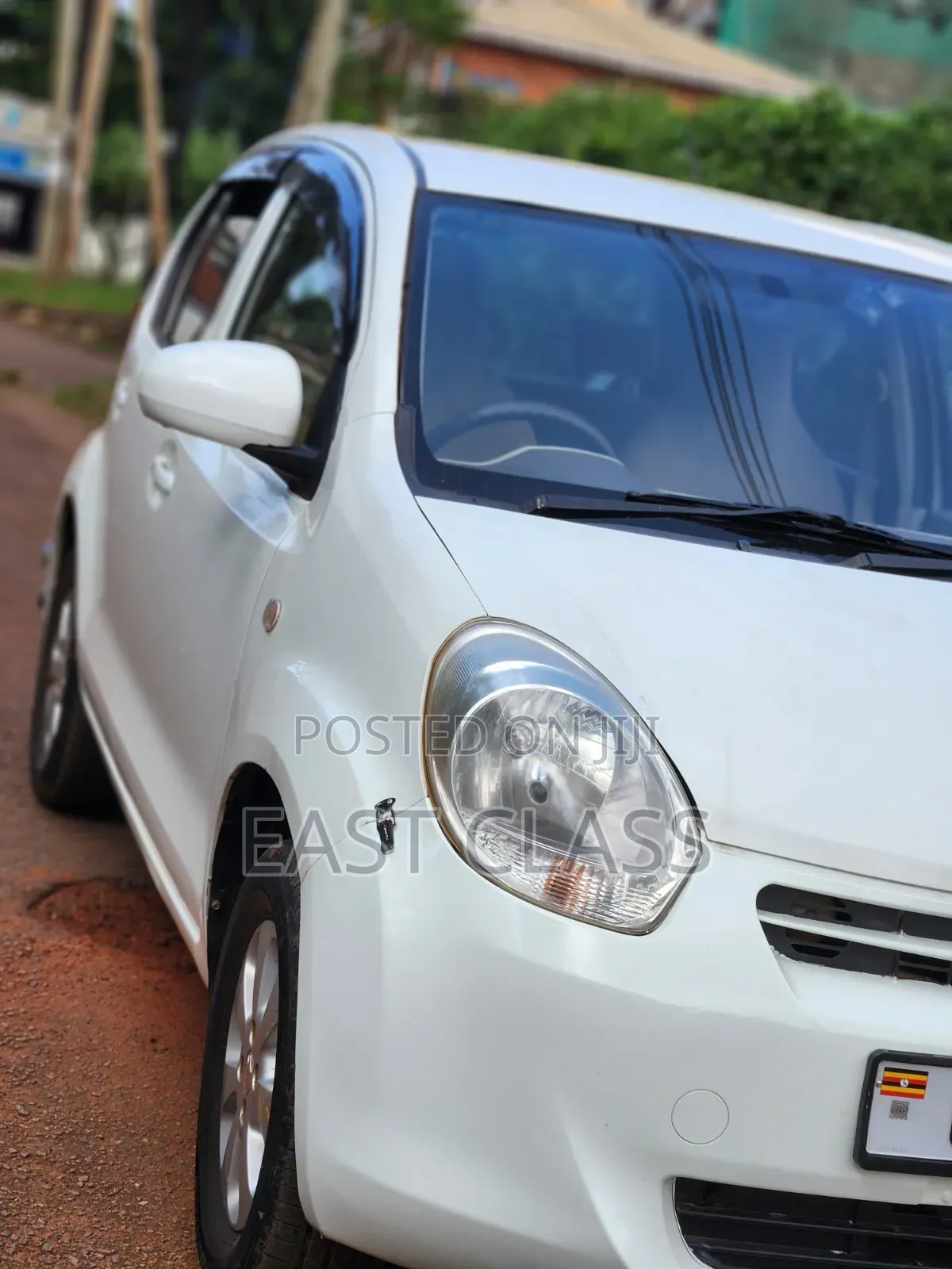 Toyota Passo 1.0 FWD 2012 White