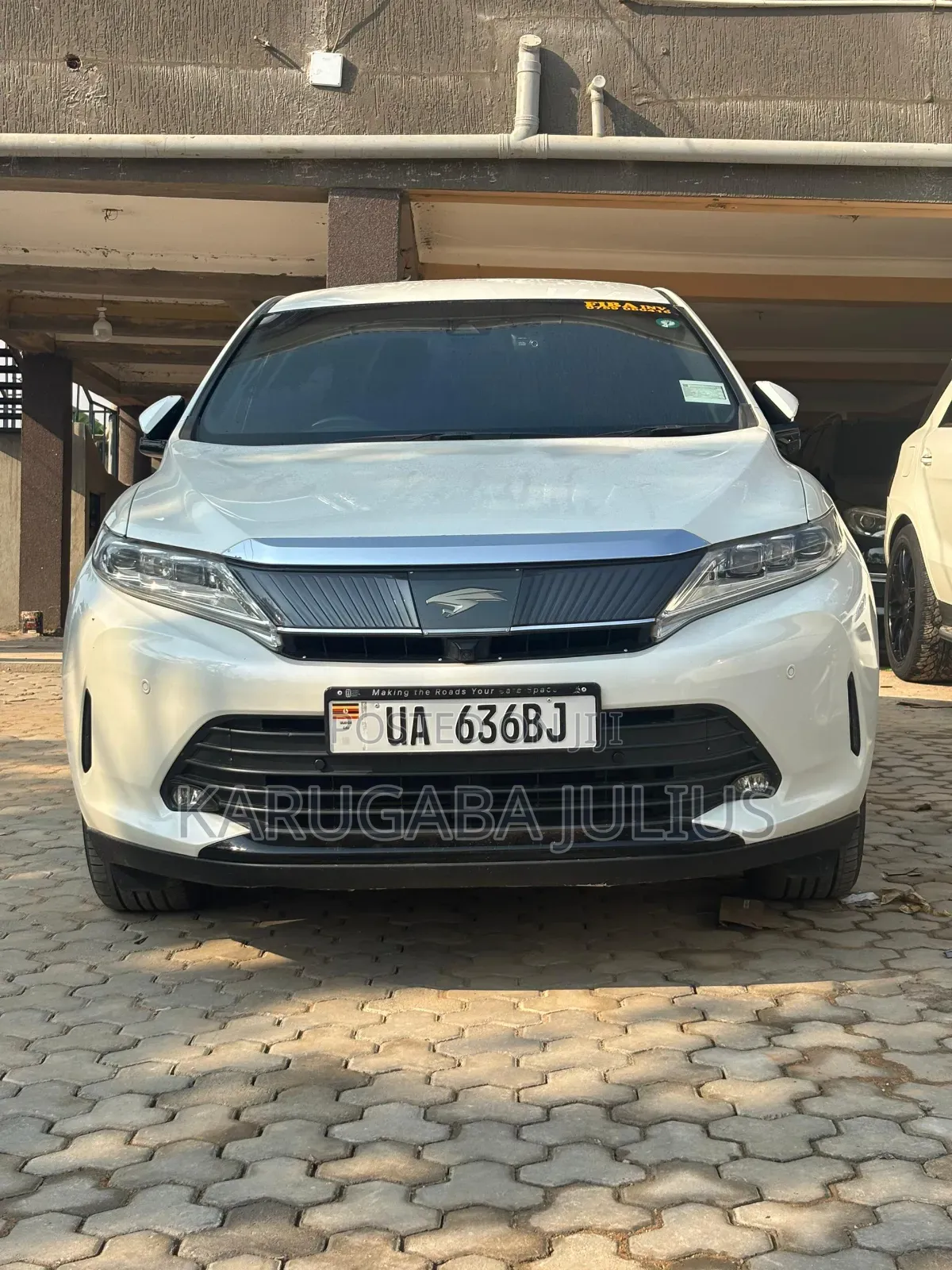 Toyota Harrier 2015 Off white