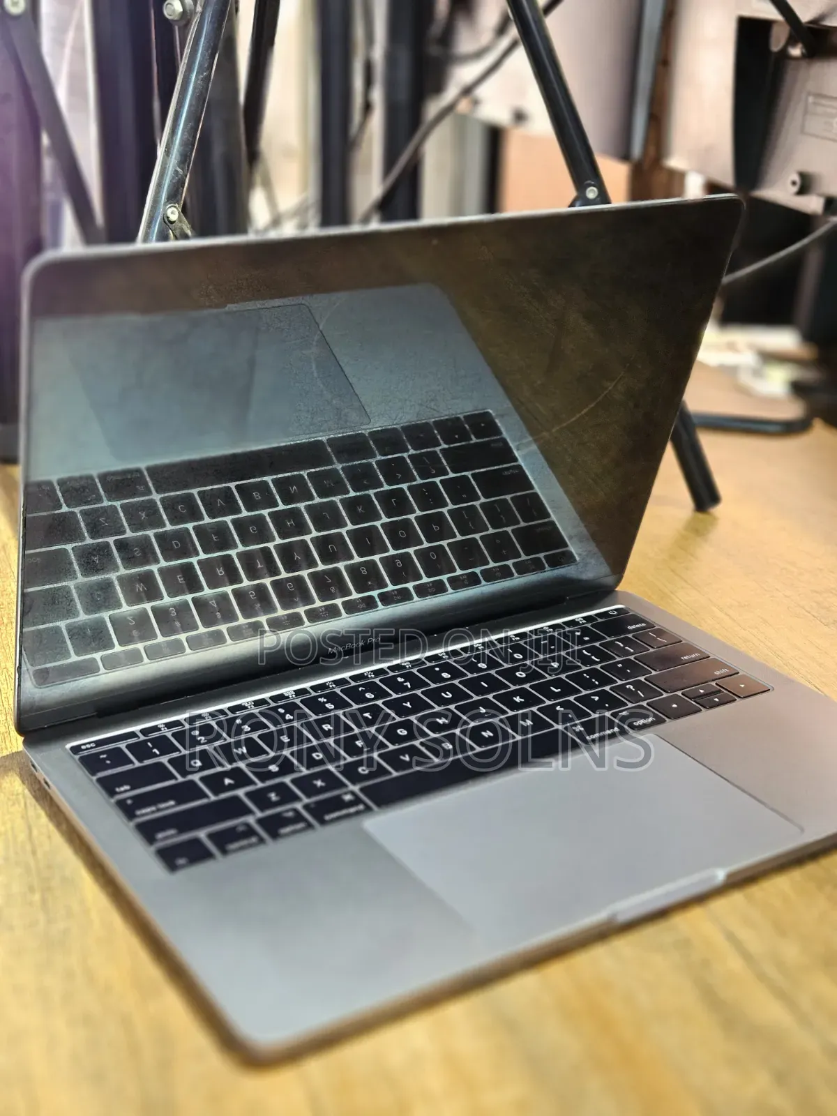 Laptop Apple MacBook Pro 2017 16GB Intel Core i5 SSD 512GB