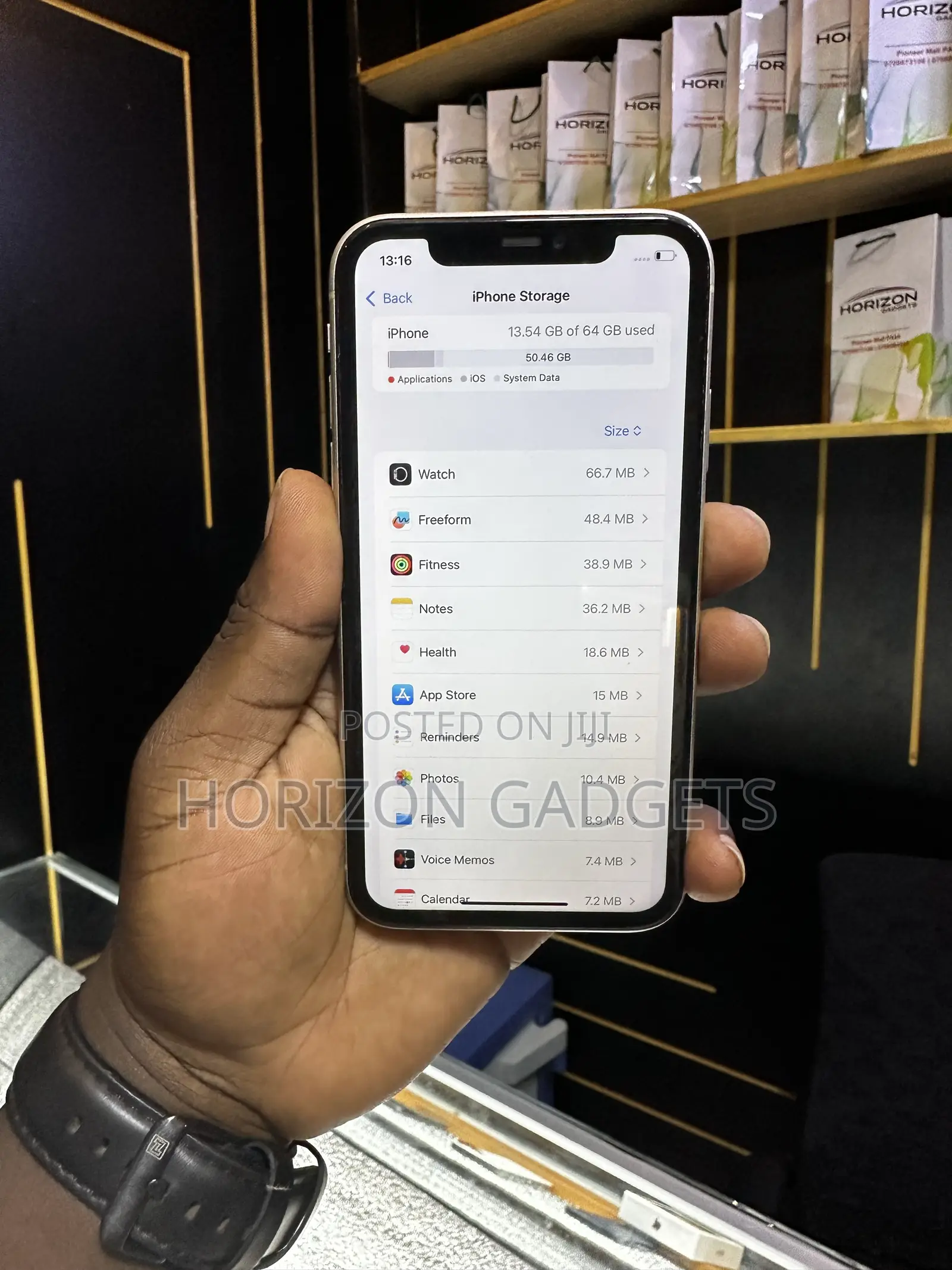 Apple iPhone 11 64 GB White