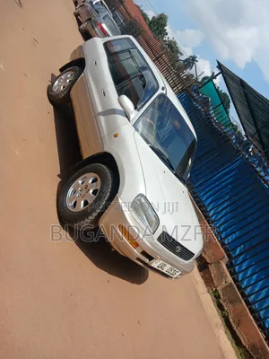 Toyota RAV4 Cabriolet 1998 White
