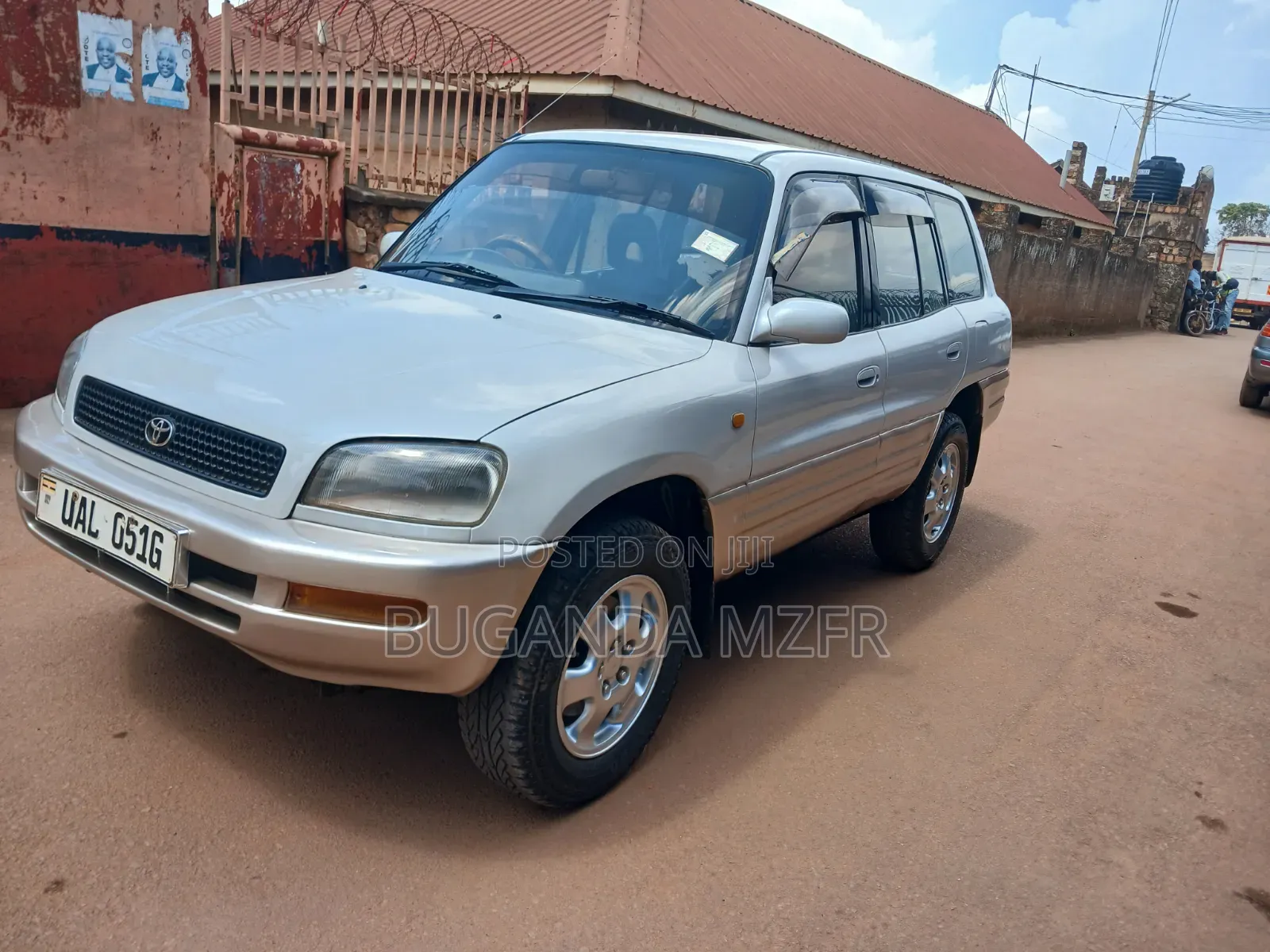 Toyota RAV4 Cabriolet 1998 White