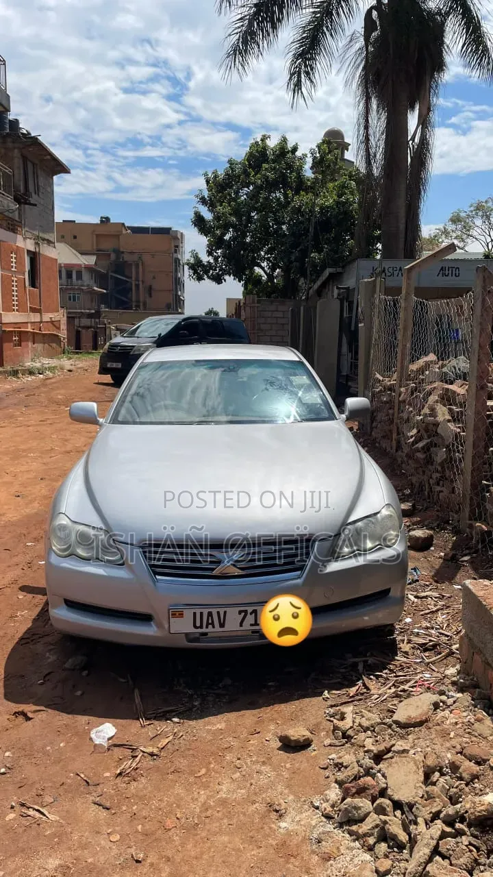 Toyota Mark X 2006 Silver