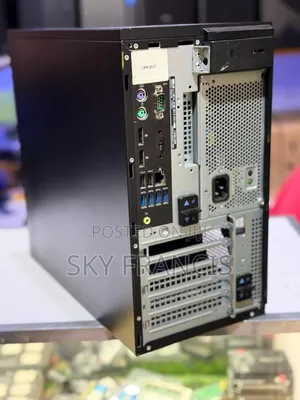 Desktop Computer Dell 8GB Intel Core i7 HDD+SSD 256GB