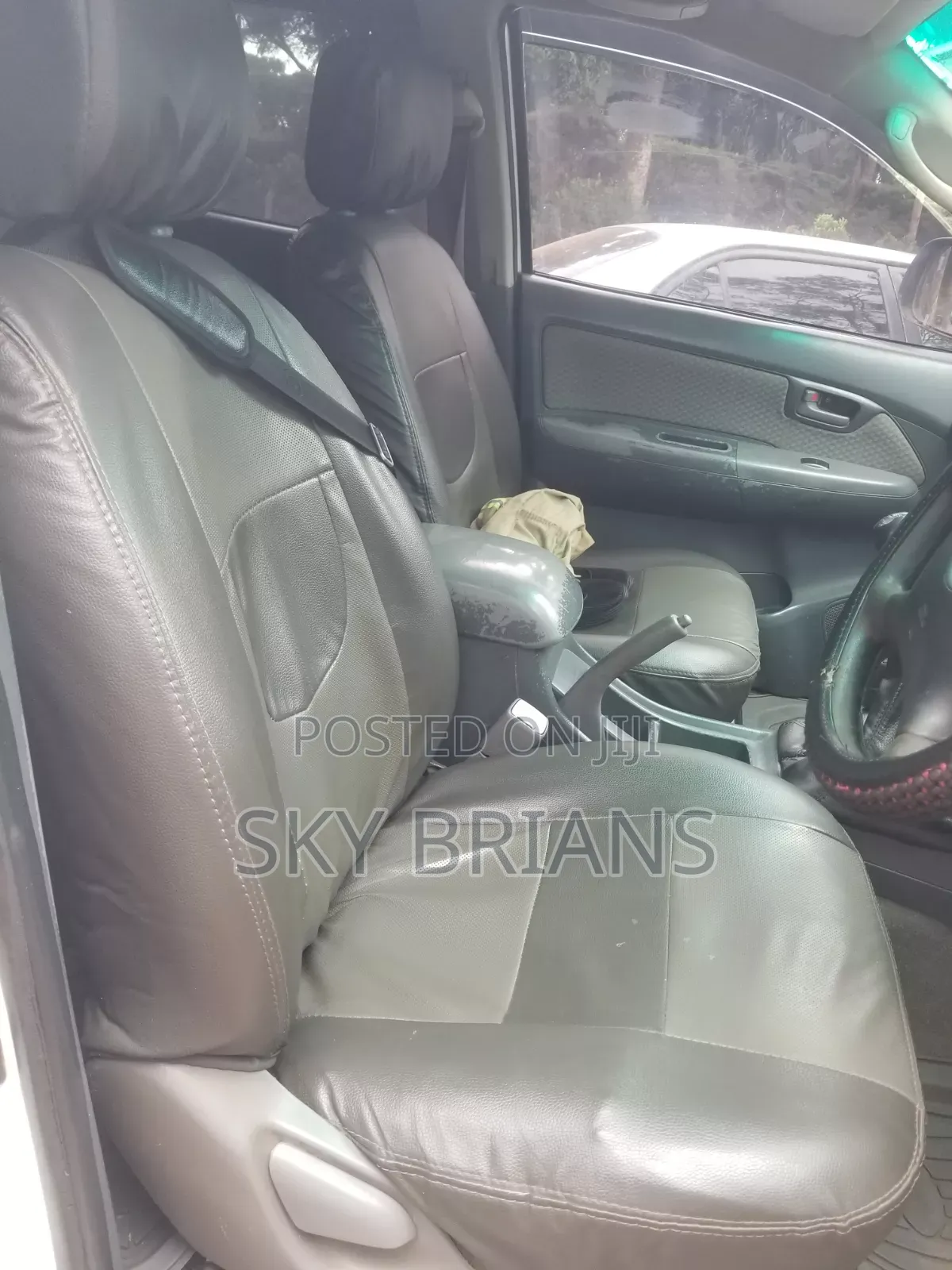 Toyota Hilux 2015 White
