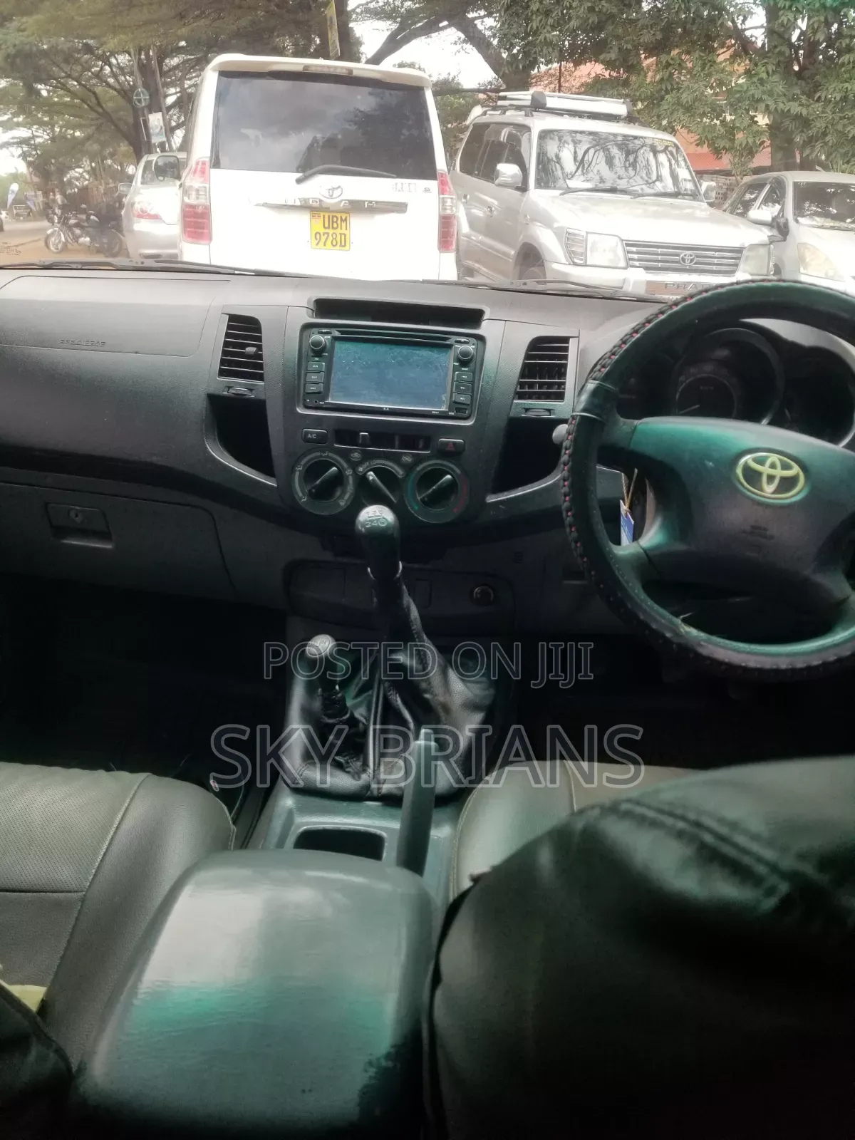 Toyota Hilux 2015 White