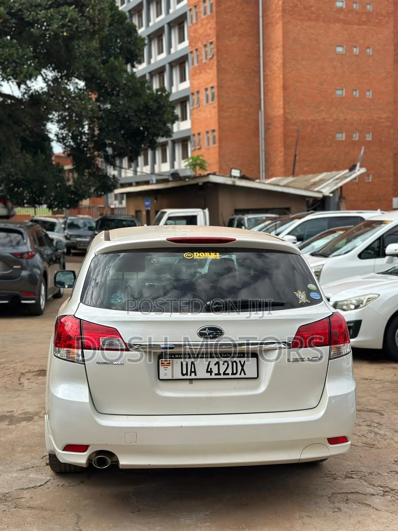 Subaru Legacy 2.0D Estate 2011 White