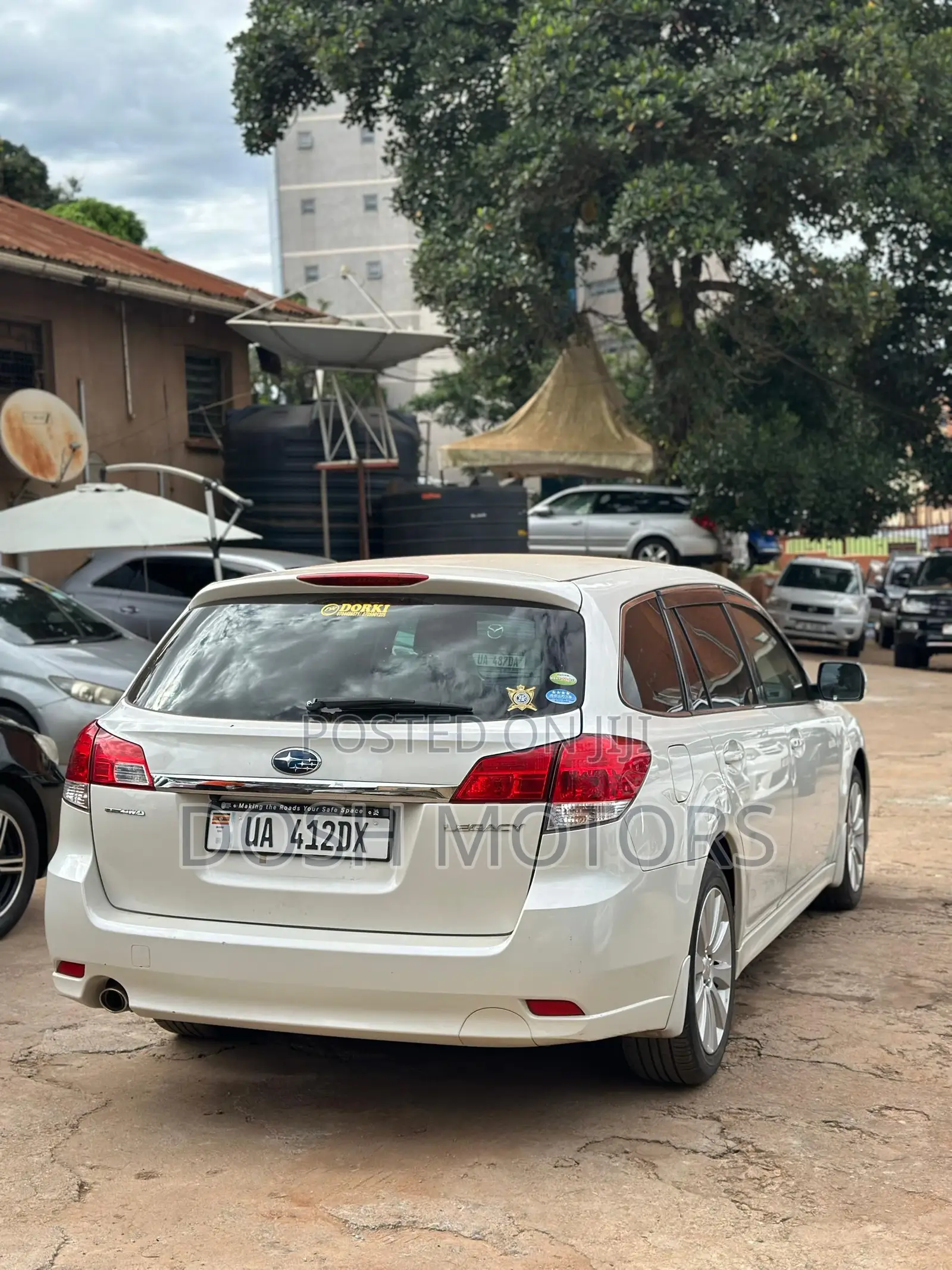 Subaru Legacy 2.0D Estate 2011 White