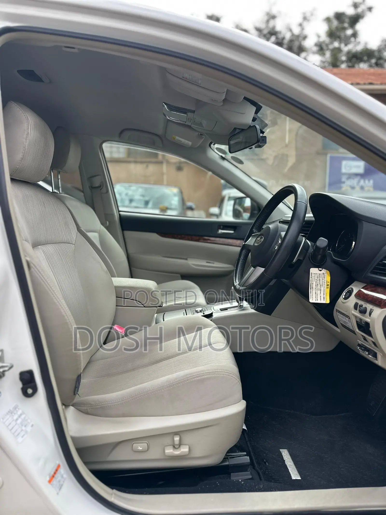 Subaru Legacy 2.0D Estate 2011 White