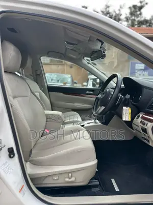 Subaru Legacy 2.0D Estate 2011 White