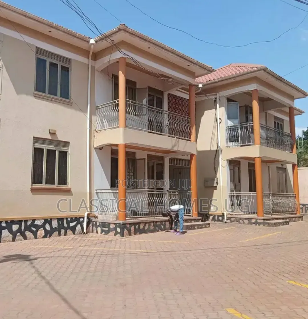 3bdrm Apartment in Mutundwe, Central Division for rent