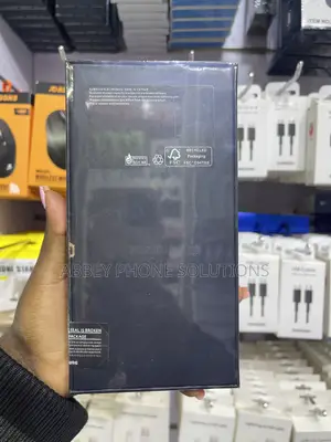 New Samsung Galaxy S22 Ultra 256 GB Black