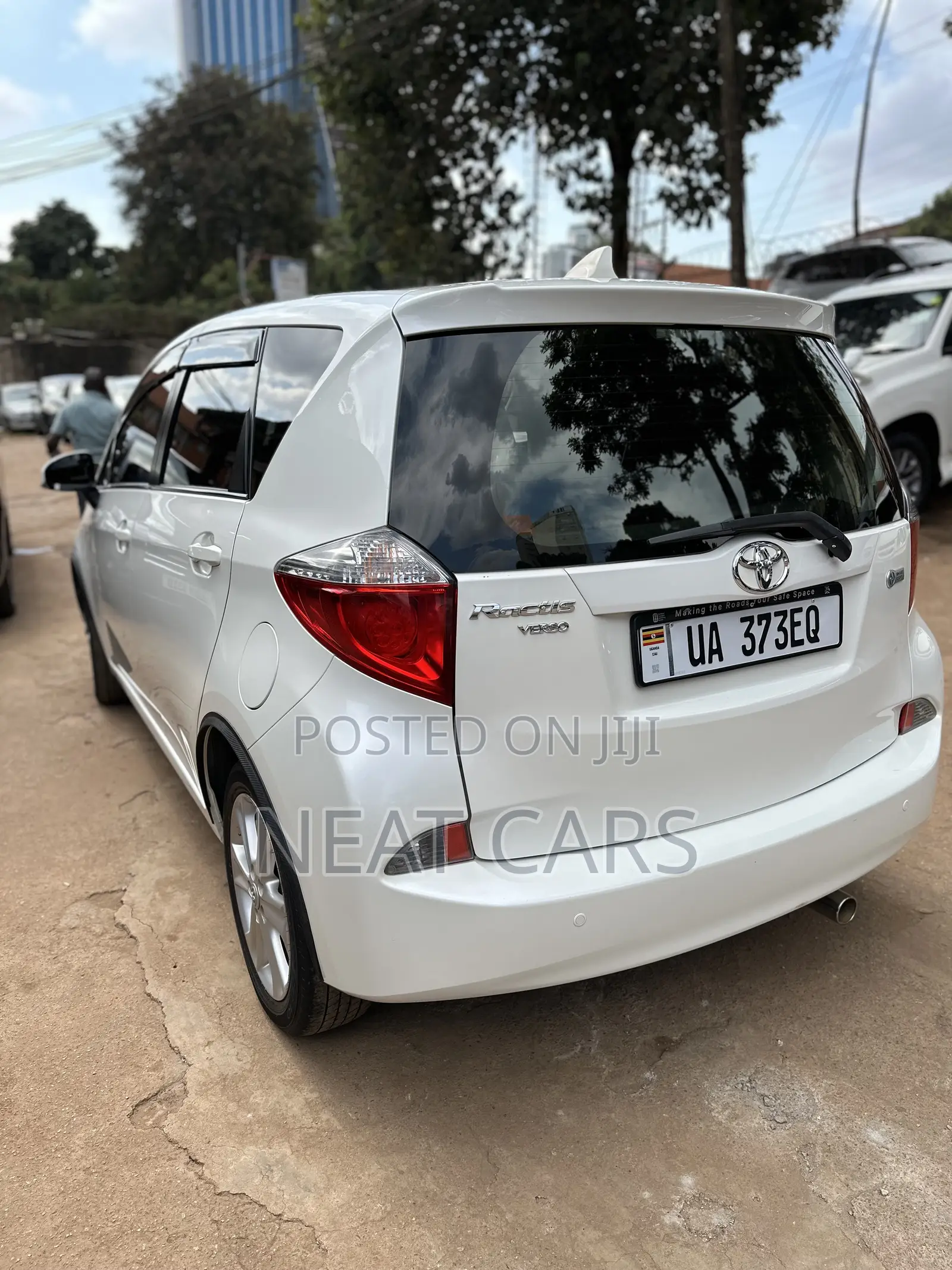 Toyota Ractis 2014 White