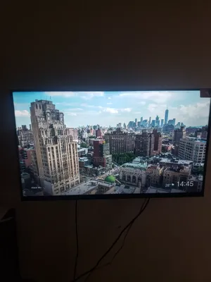 A 32-Inch TCL Smart Tv