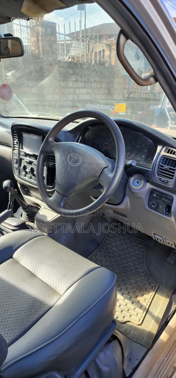 Toyota Land Cruiser Prado 2008 Silver