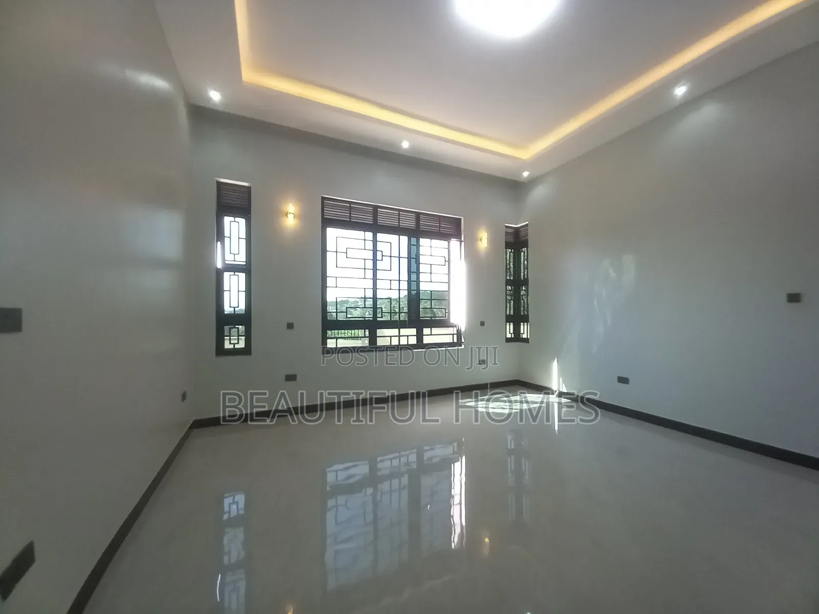 Furnished 4bdrm House in Akright City, Ssabagabo-Makindye for sale