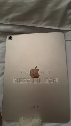 Apple iPad Air (2022) 64 GB