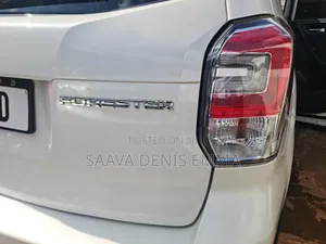 Subaru Forester 2017 White