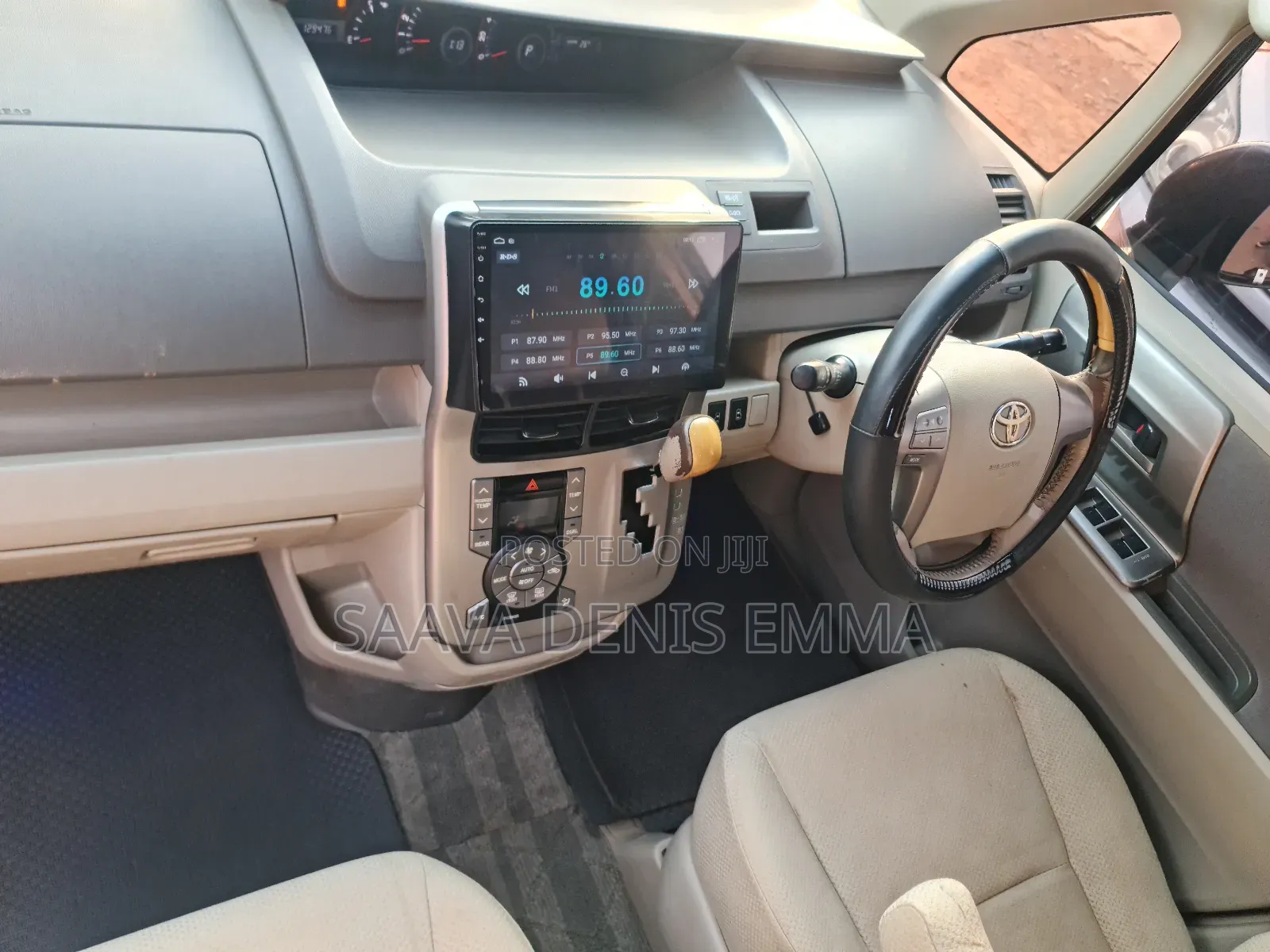 Toyota Noah 2009 Black
