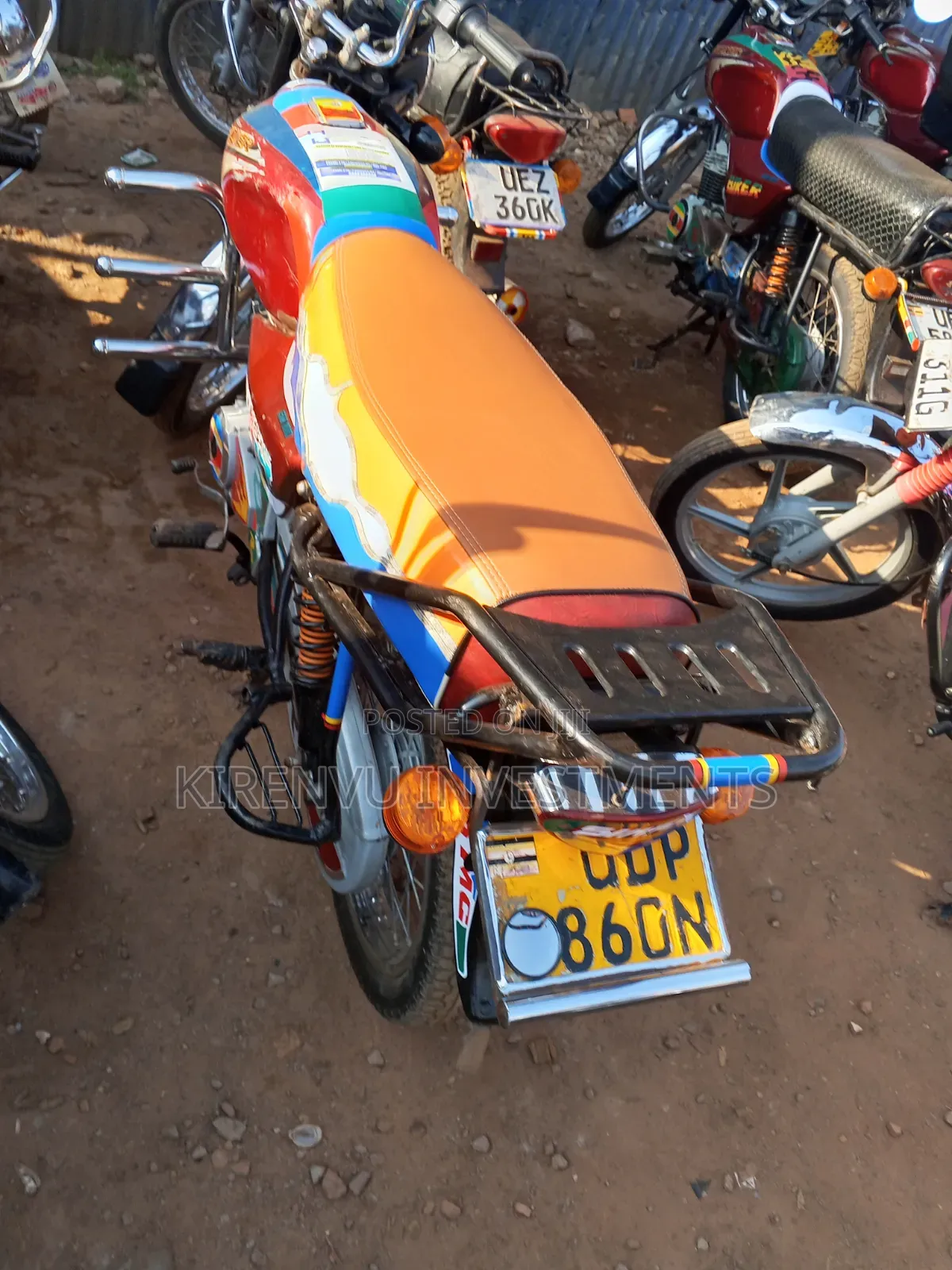Bajaj Boxer 100 2016 Red