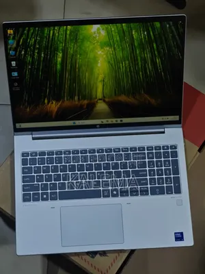 New Laptop HP EliteBook 640 G11 16GB Intel Core Ultra 5 SSD 512GB