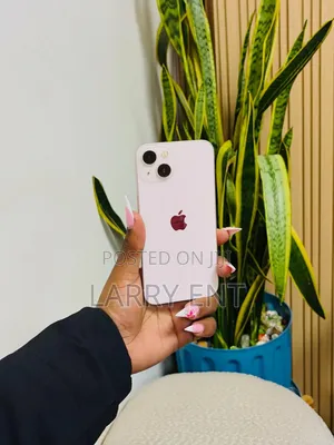 Apple iPhone 13 128 GB Pink