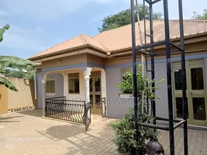 Furnished 5bdrm House in Wakiso / Wakiso for sale