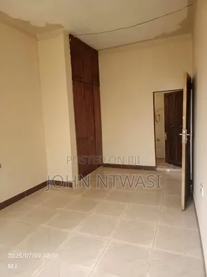 Furnished 5bdrm House in Wakiso / Wakiso for sale