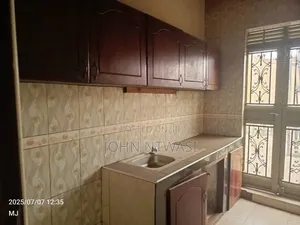 Furnished 5bdrm House in Wakiso / Wakiso for sale