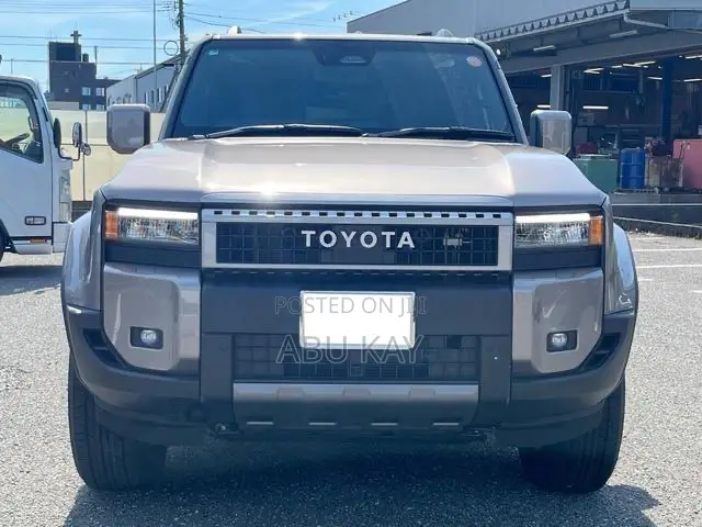New Toyota Land Cruiser Prado 2.8 2024 Gray