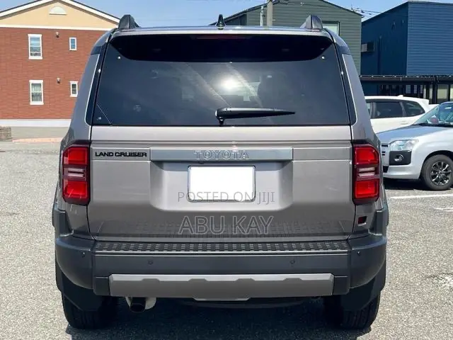 New Toyota Land Cruiser Prado 2.8 2024 Gray