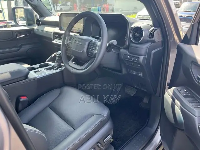 New Toyota Land Cruiser Prado 2.8 2024 Gray