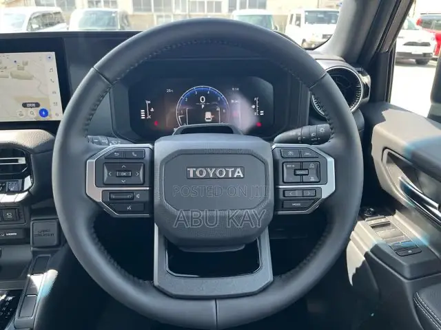 New Toyota Land Cruiser Prado 2.8 2024 Gray